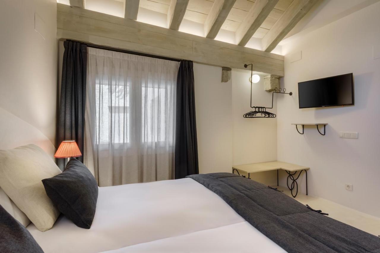 Os Ormos Casa Rural - Apartamentos - Habitaciones Espuéndolas Eksteriør bilde