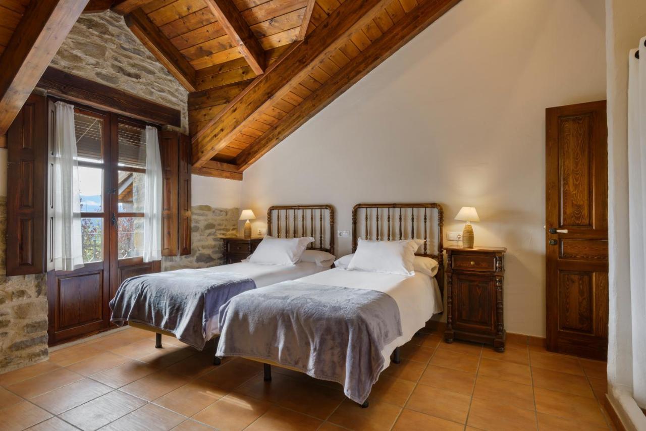 Os Ormos Casa Rural - Apartamentos - Habitaciones Espuéndolas Eksteriør bilde