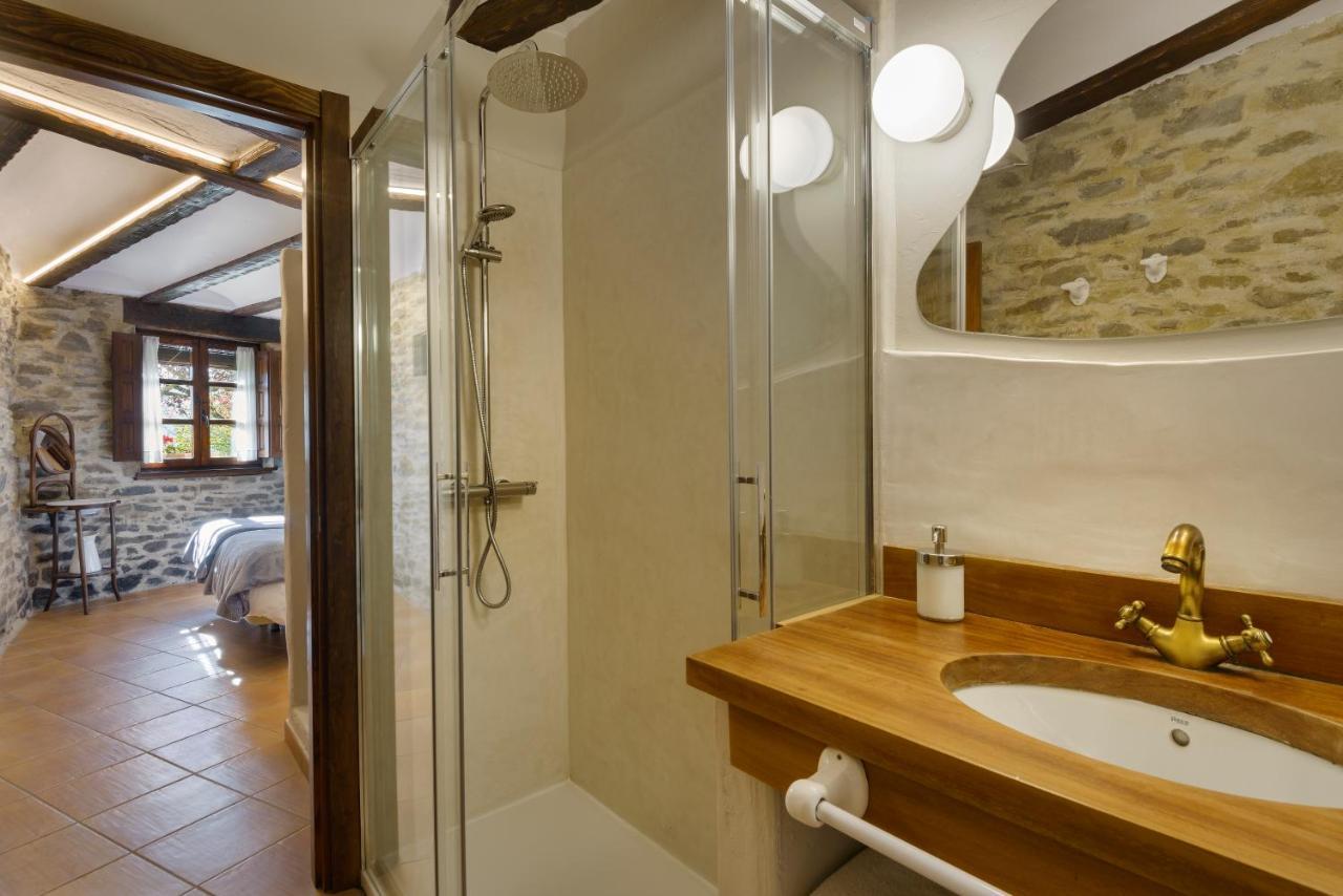 Os Ormos Casa Rural - Apartamentos - Habitaciones Espuéndolas Eksteriør bilde